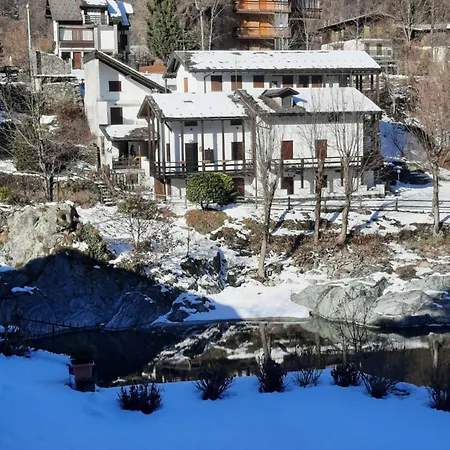 Casa River Scopello (Piedmont)